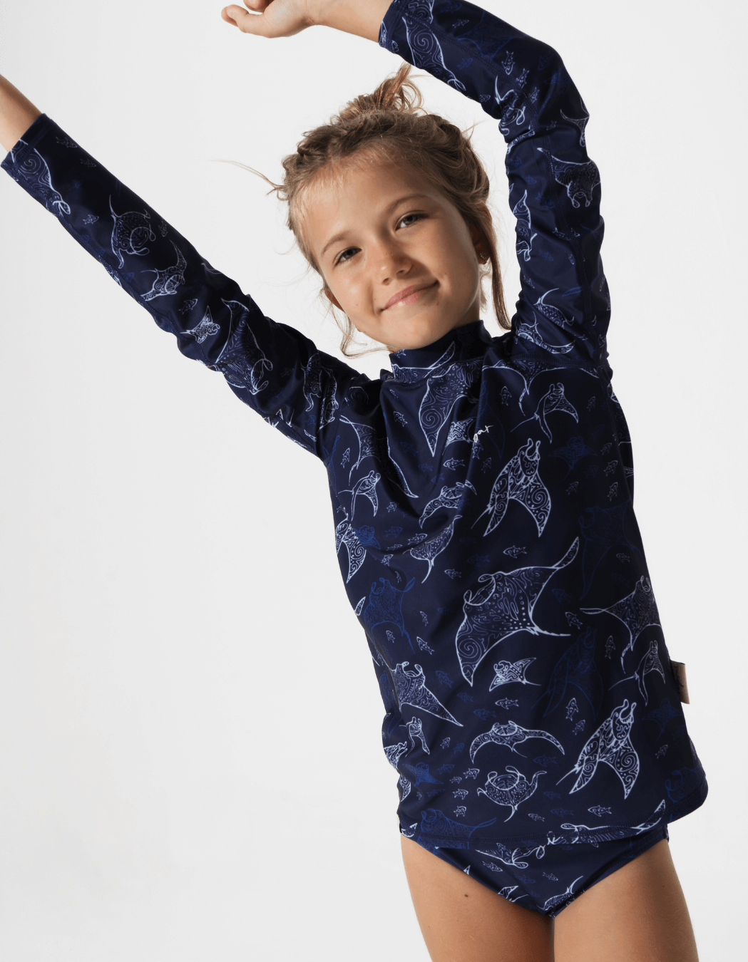 Ocean Manta Rash Guard, print detail. Kids UPF50 rash guard.