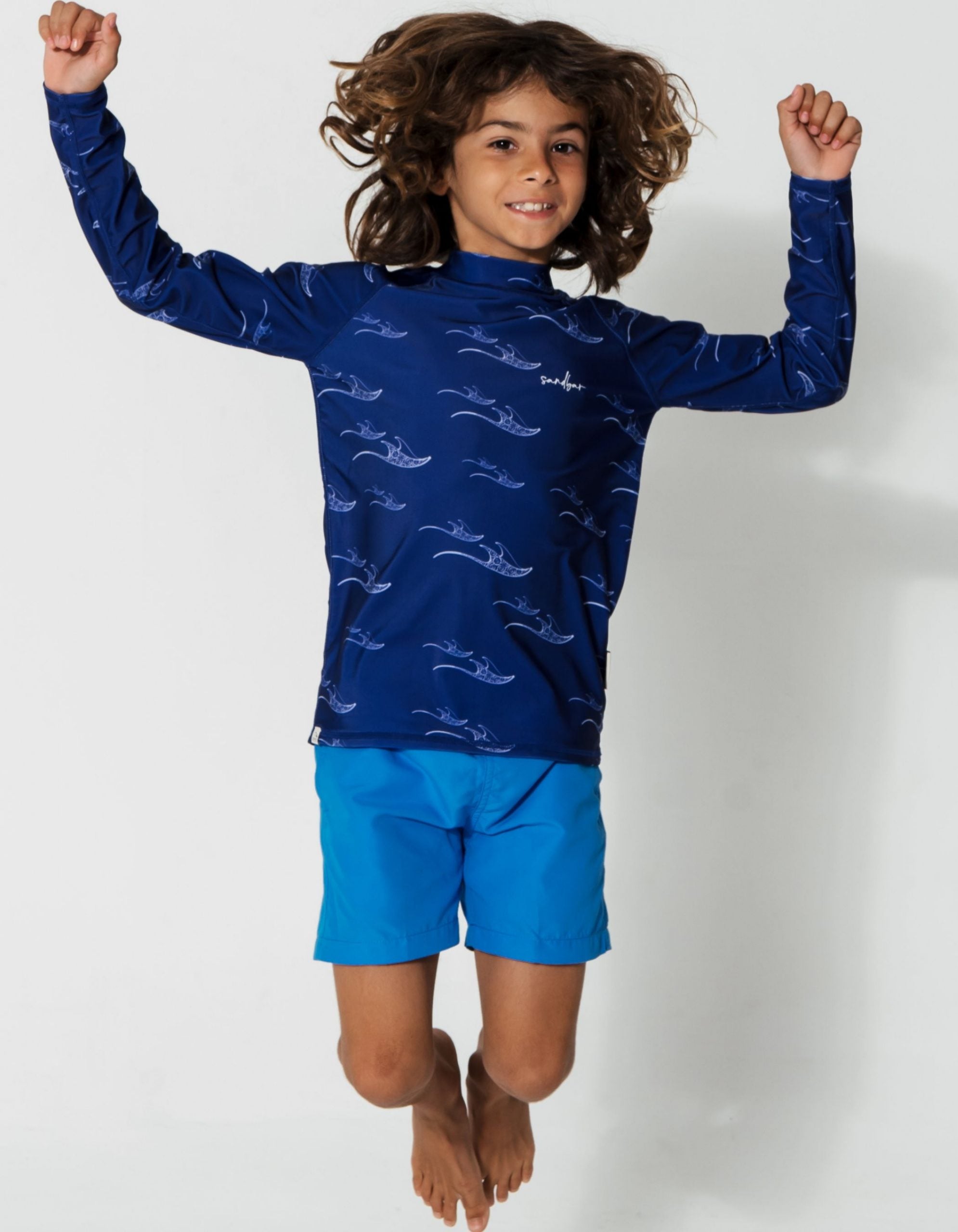 Sandbar Manta Rash Guard, print detail. Kids UPF50 rash guard.