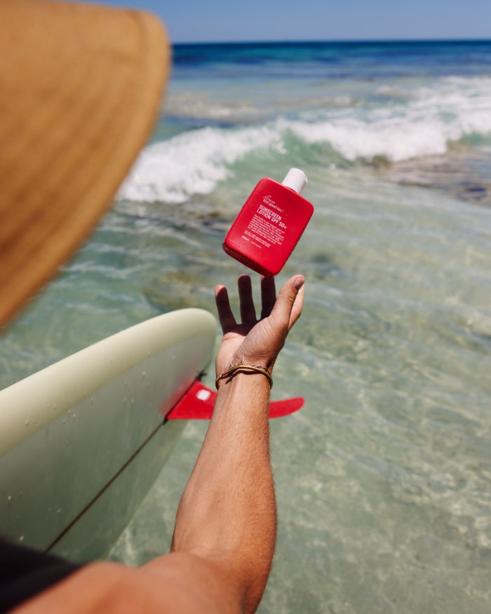 signature_sunscreen_spf_50+-