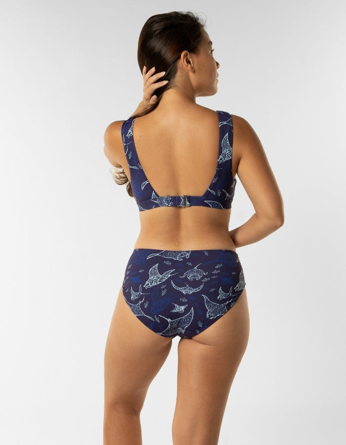Sandbar_swimwear_Womens_plunge_bikini top_ocean_manta