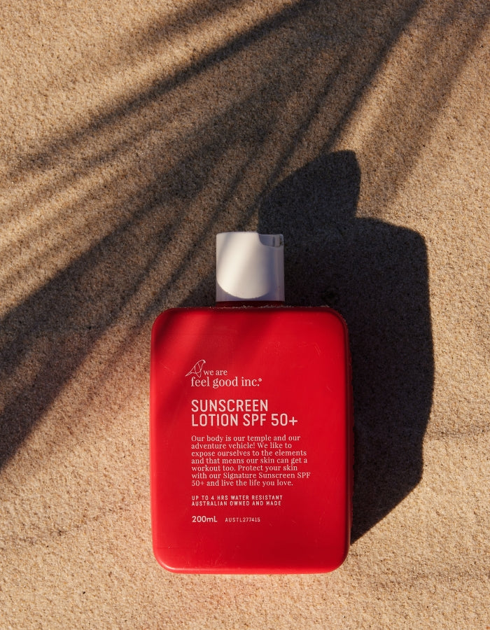 signature_sunscreen_spf_50+-